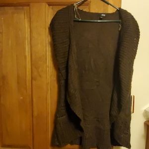 Brown vest size xl
